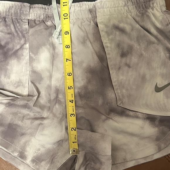 Nike Running | Dri Fit Cloudy Gray Athletic Shorts - Women’s Medium - Picture 5 of 9